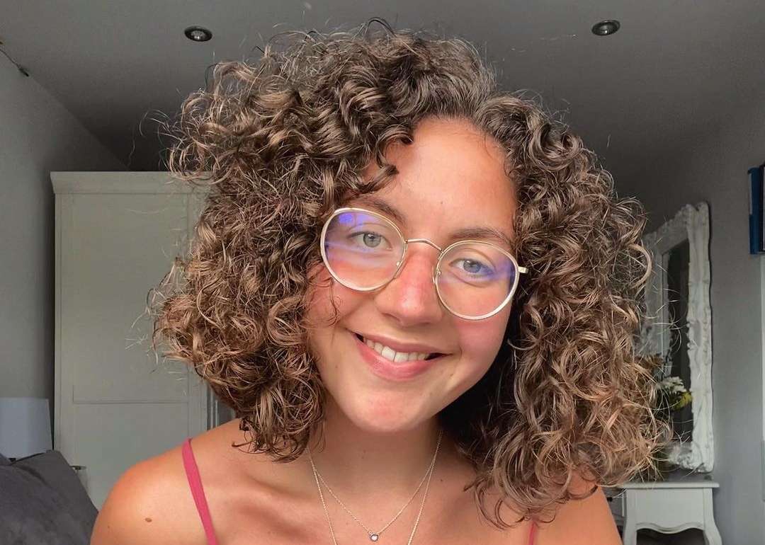 a curly girl