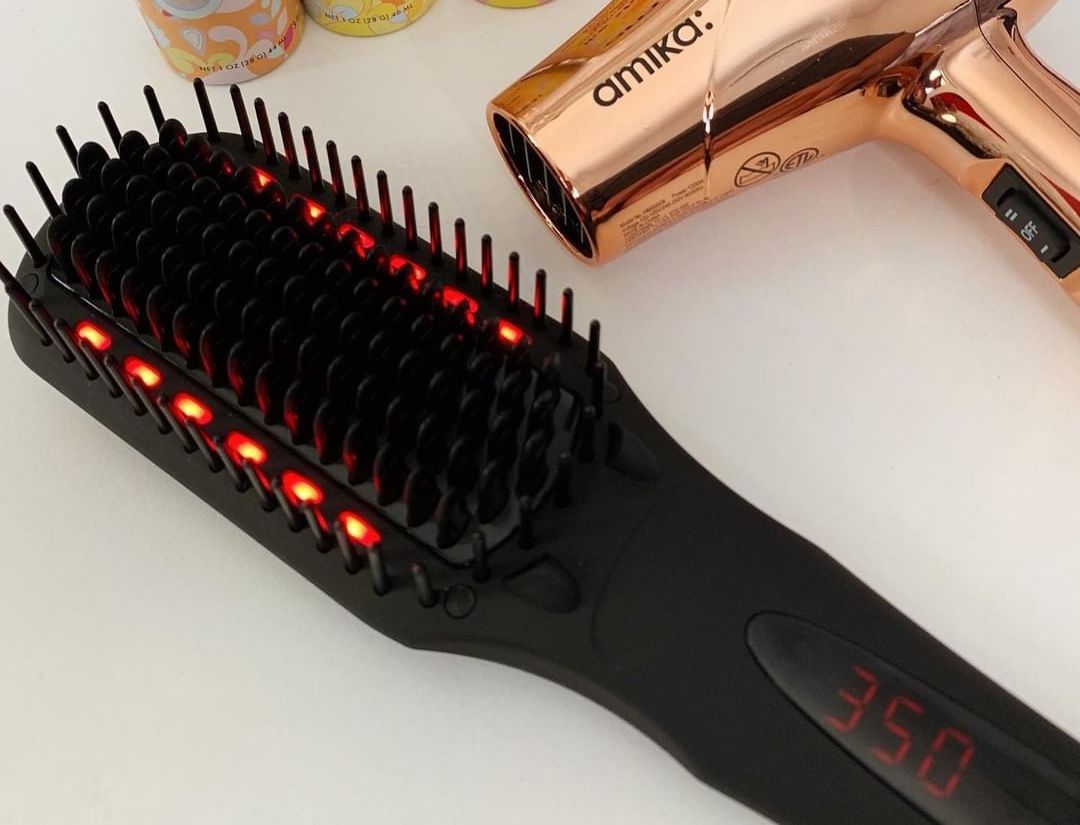 straightening brush