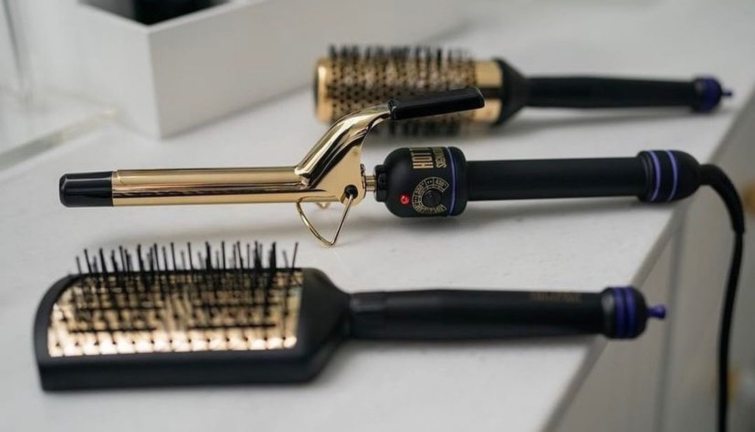 Curling Iron Vs Flat Iron Pros/Cons, Curling Results Compared