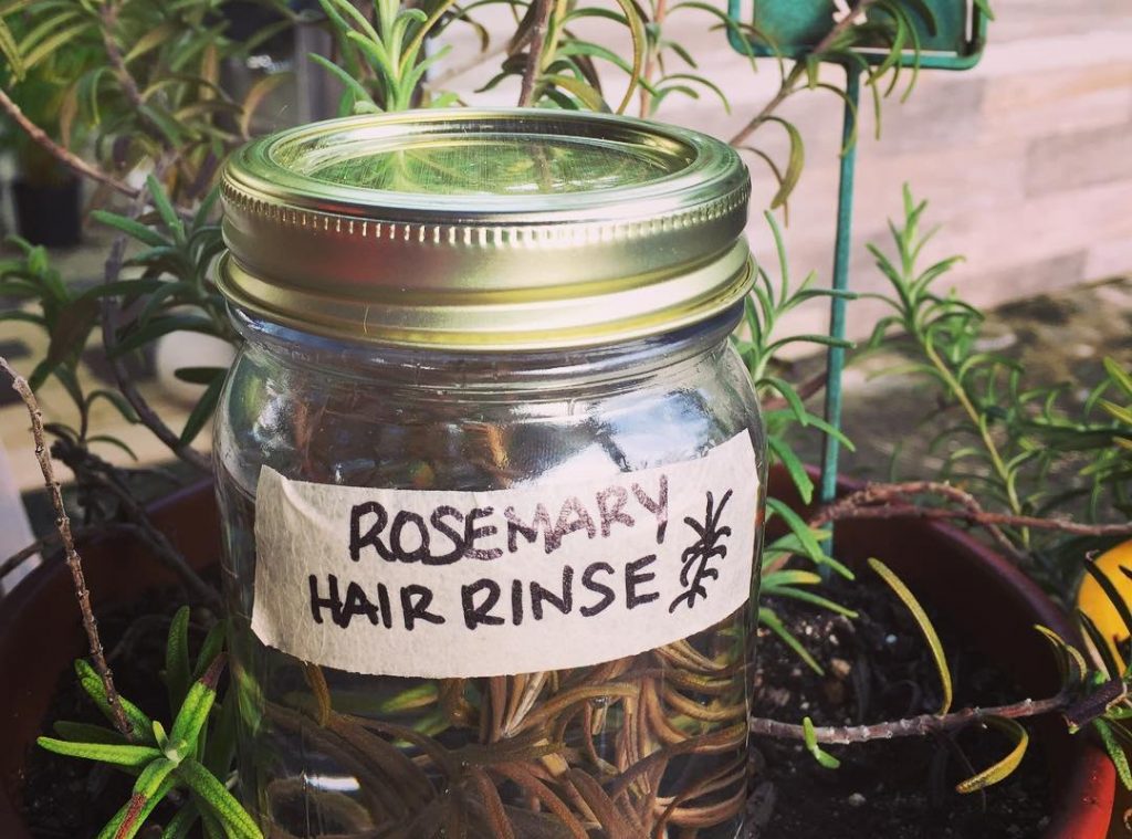 wash coconut oil out with rosemary rinse