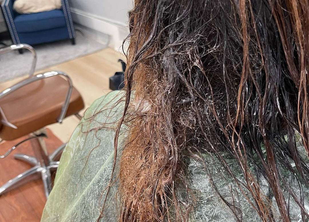 tangled wet hair