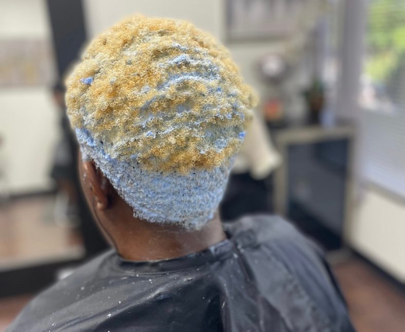 Does Developer Lighten Hair By Itself? (20, 30, 40 Volume)