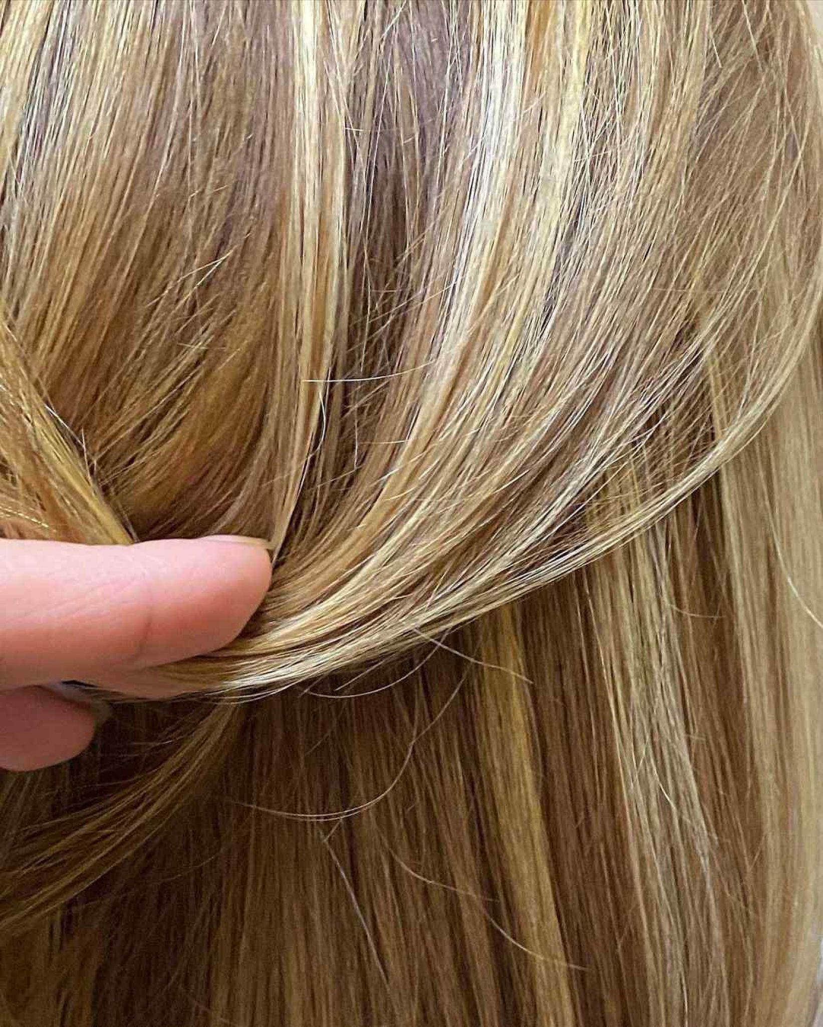 What Happens if You Leave Hair Dye in Too Long? (DON'T DO IT)