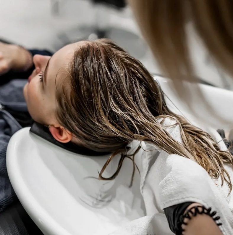 does-semi-permanent-color-wash-out-completely