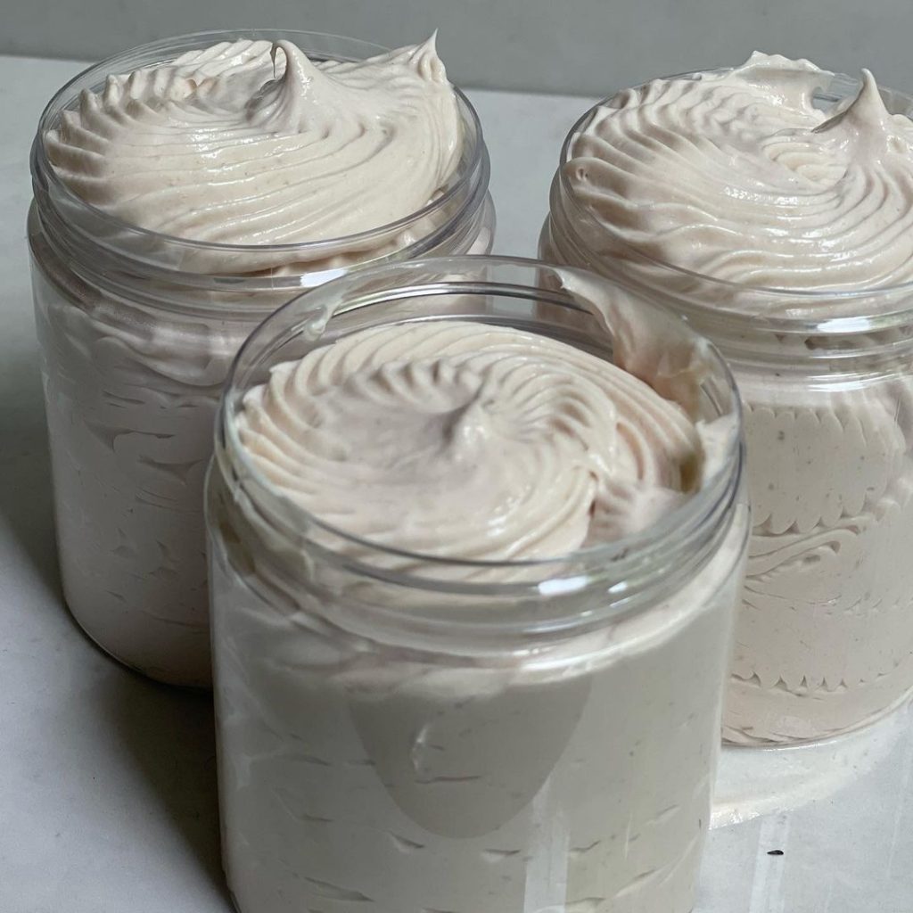 Do You Use a Hair Mask Before or After Shampoo?