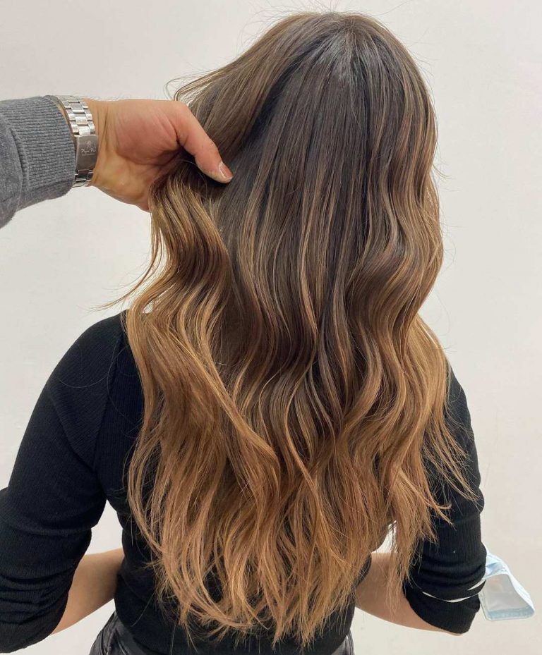 Can You Dye Your Hair With Dry Shampoo in It?