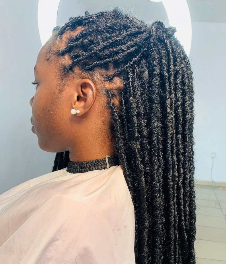 What Hair to Use for Butterfly Locs? (Wrap & Crochet Methods)