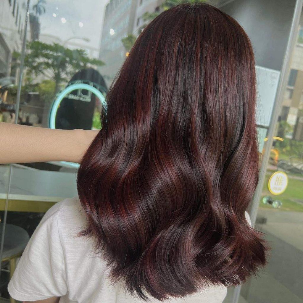 How Long Does Permanent Hair Dye Last? (Does It Fade?)