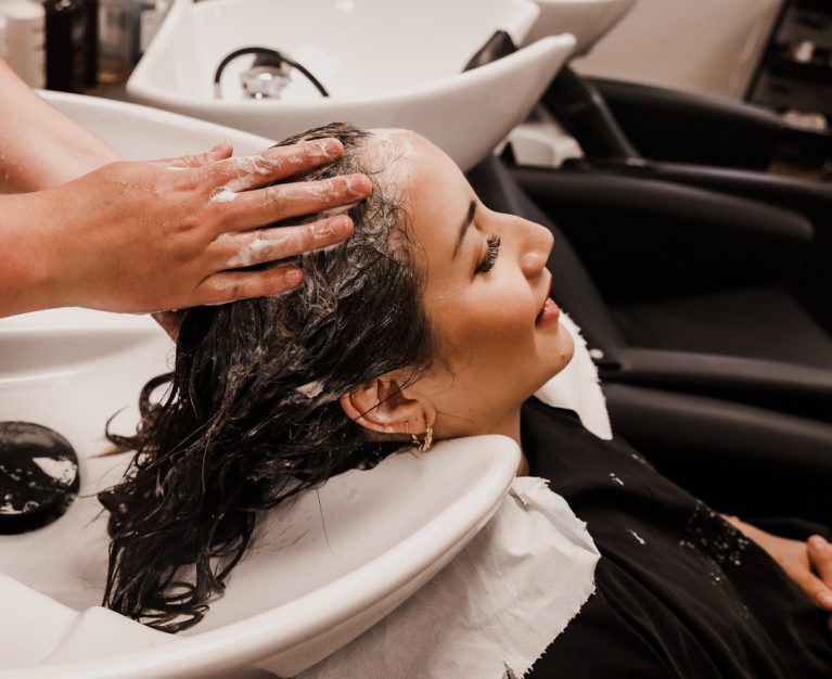 How To Rinse Out Hair Dye After Coloring 