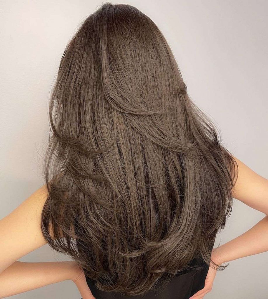 Layered vs NonLayered Hair Which Is Best For You?