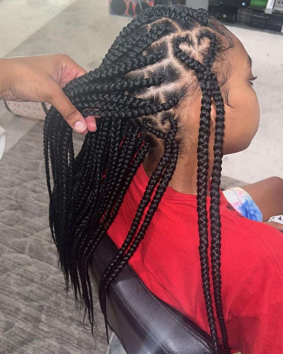 Knotless braids with heart