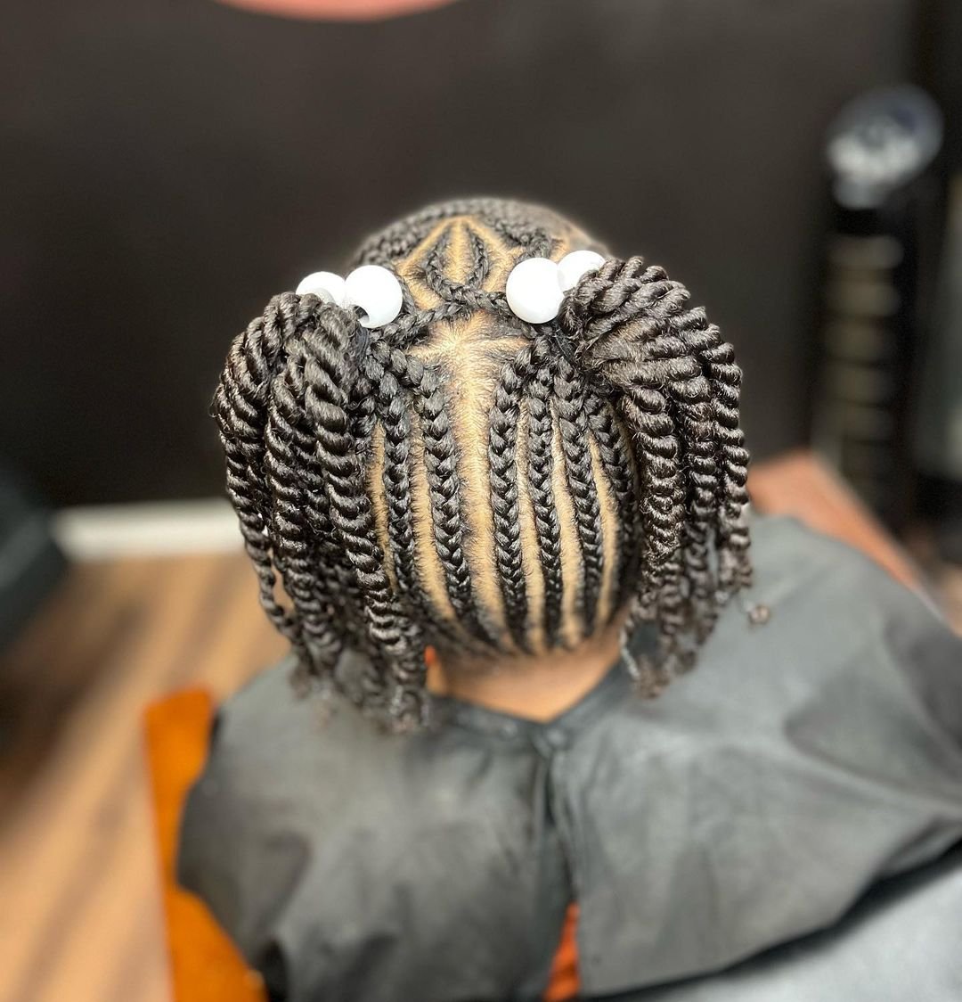 Marley twists with accessories