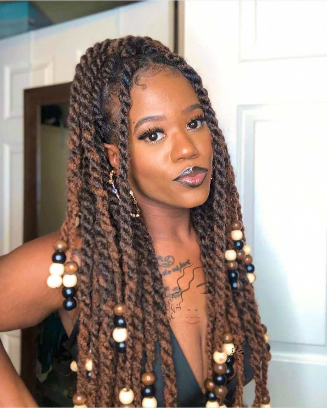 Marley twists with accessories