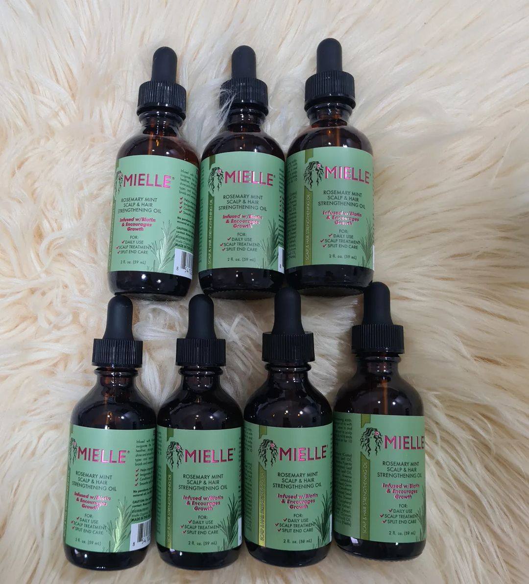 Mielle Organics Rosemary Mint Scalp & Hair Strengthening Oil With Biotin & Essential Oils