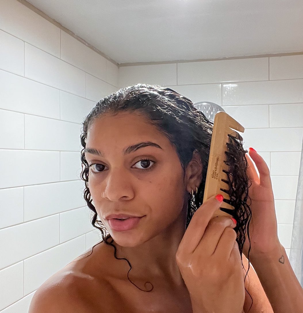 detox shampoo for curly hair